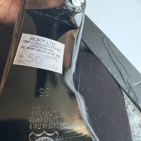 BLACK HIGH HEELS - Picture 10 of 11